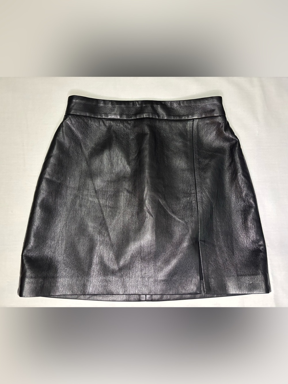 Wilfred Patio Mini Skirt Black Leather Mini Skirt with Subtle Front Slit - Picture 4 of 7